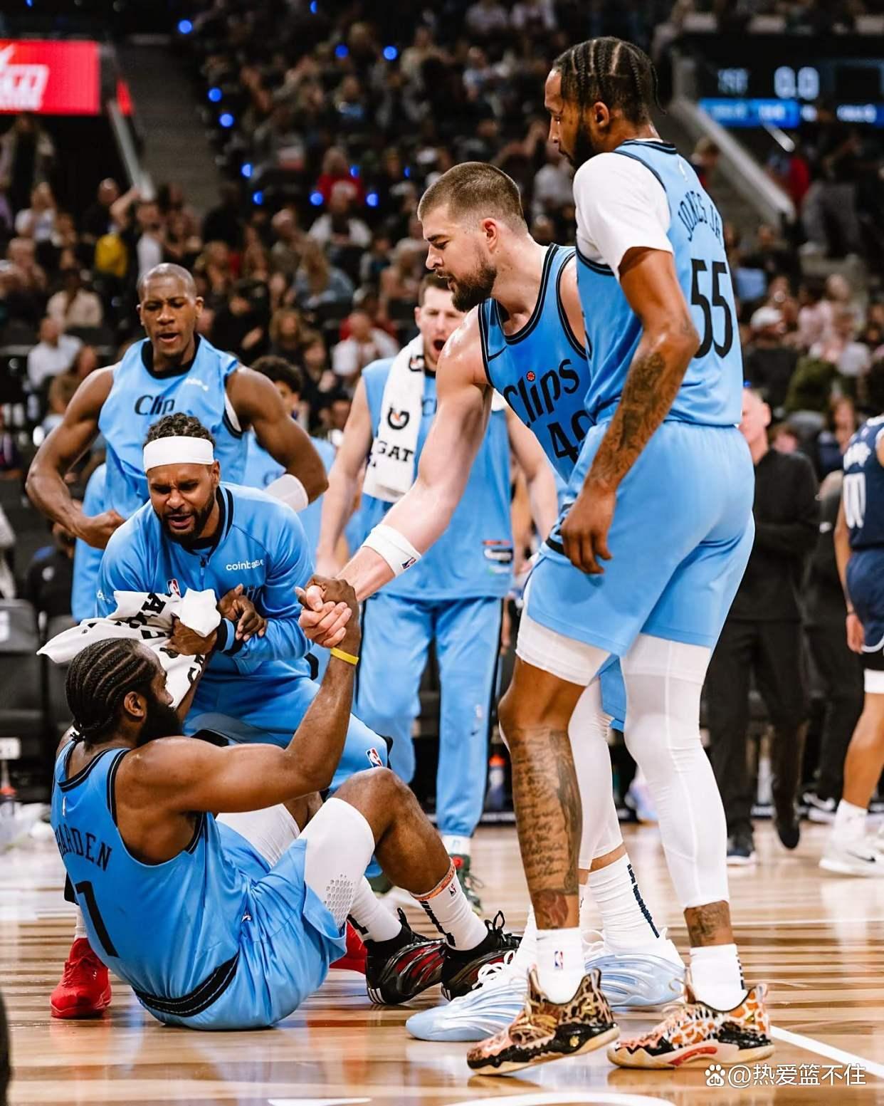 开云体育- 孟菲斯灰熊vs金州勇士 